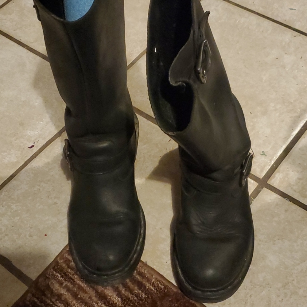 Dr Marten Engineer Boots